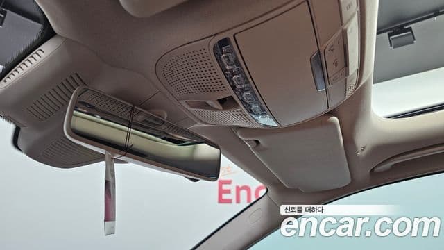 Mercedes-Benz E-Class 2018 — фото 20 из 20