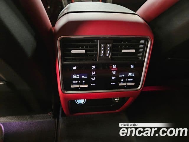 Porsche Cayenne 2019 — Şəkil 14/20