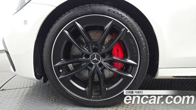 Mercedes-Benz E-Class 2023 — фото 5 из 20