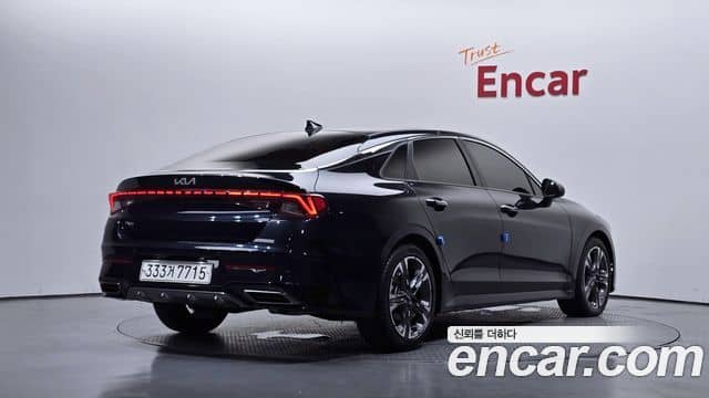 Kia K5, 2022