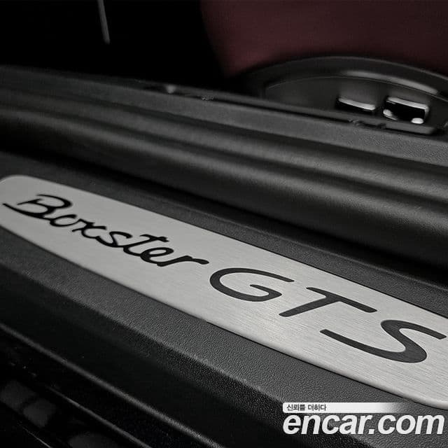 Porsche 718 Boxster 2025 — фото 5 из 10