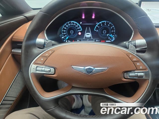 Genesis Electrified G80 2022 — ფოტო 16/20