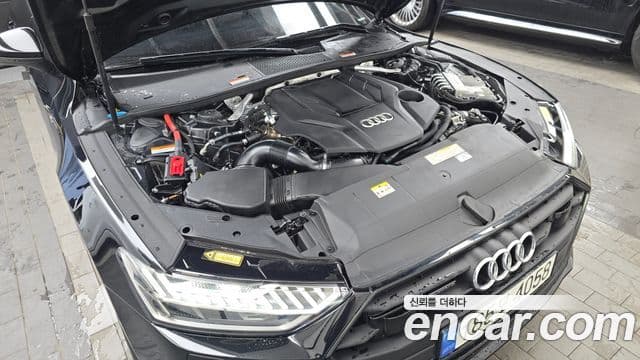 Audi A7 2022 — ფოტო 6/20