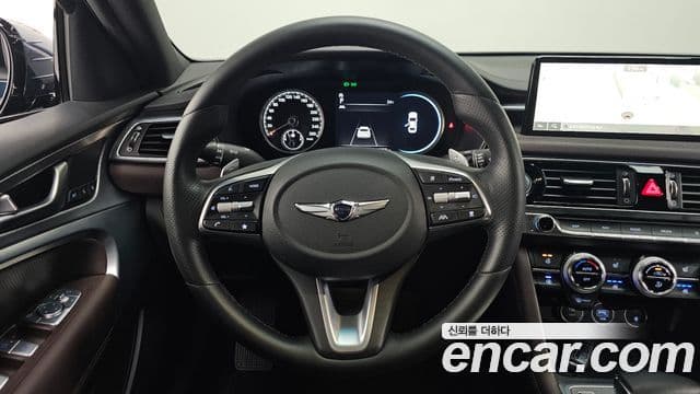 Genesis G70 2022 — фото 13 из 20