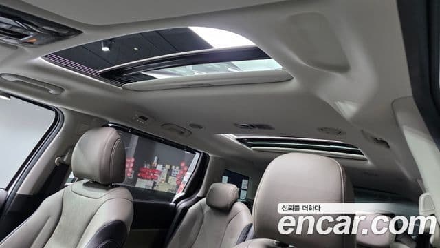 Kia Carnival 2024 — фото 20 из 20