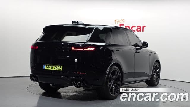 Land Rover Range Rover Sport 2025 — Фото 2/20