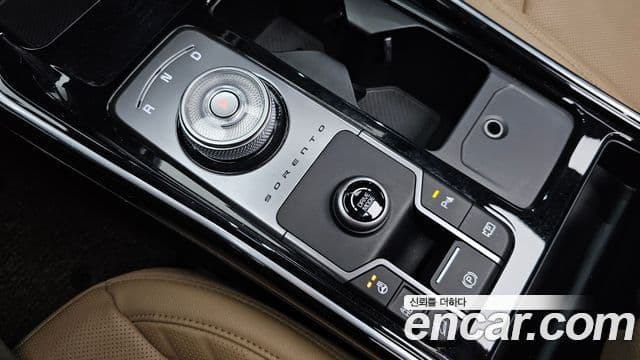 Kia Sorento 2024 — Фото 9/20