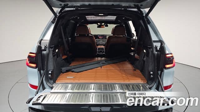 BMW X7 2024 — фото 20 из 20