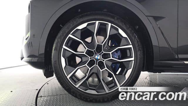 BMW X7 2023 — фото 5 из 20