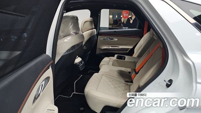 Genesis GV70 2025 — Şəkil 13/20