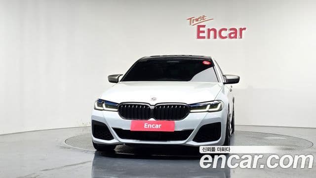 BMW 5 Series 2022 — ფოტო 2/20