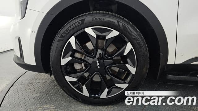Kia Sorento 2023 — фото 5 из 20