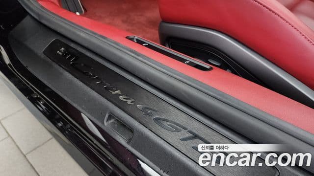 Porsche 911 2023 — Photo 5/33