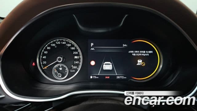 Genesis Electrified G80 2021 — ფოტო 8/20