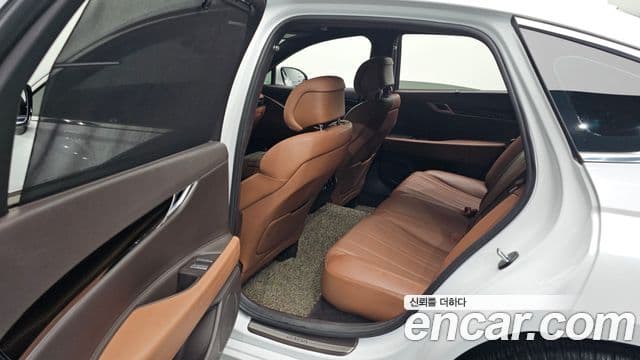 Genesis Electrified G80 2021 — ფოტო 12/20