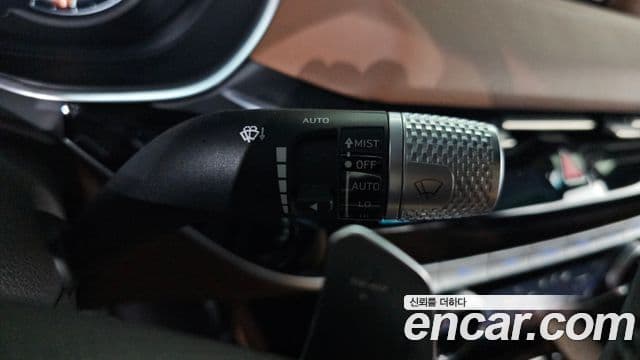 Genesis Electrified G80 2021 — ფოტო 19/20