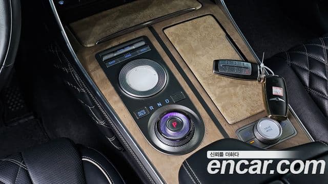 Genesis GV80 2020 — фото 9 из 20