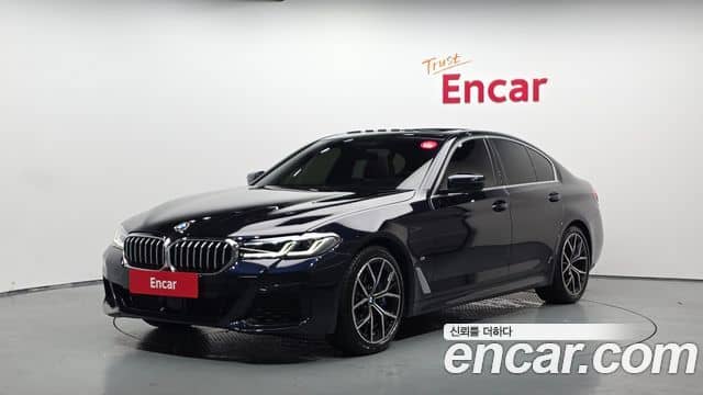 BMW 5 Series, 2022