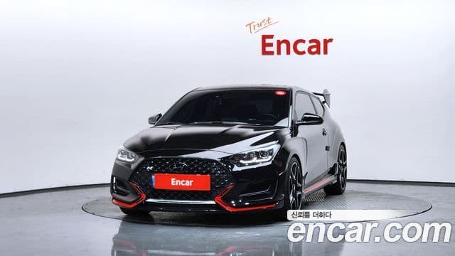 Hyundai Veloster 2021 — ფოტო 3/20