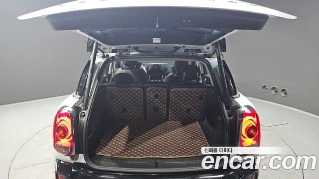 Mini Cooper S Countryman 2020 — ფოტო 20/20