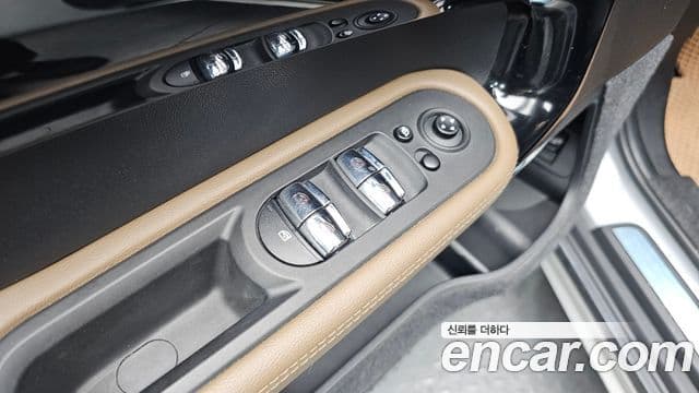 Mini Cooper S Countryman 2020 — Photo 27/30