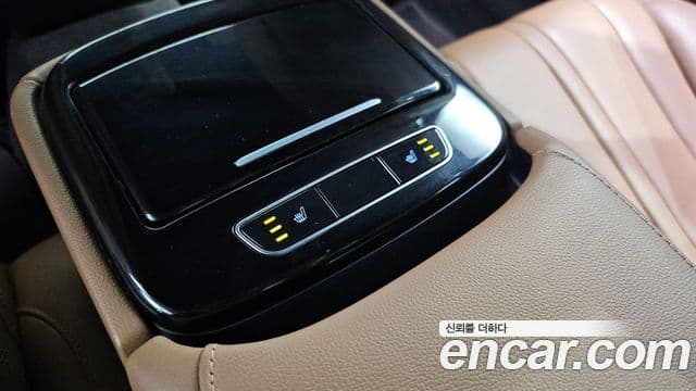 Genesis Electrified G80 2021 — Şəkil 15/20