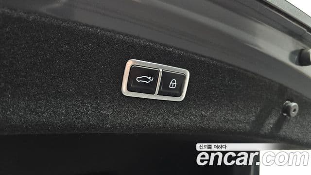 Genesis Electrified G80 2021 — Şəkil 17/20