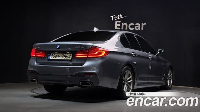 BMW 5 Series 2019 — Şəkil 2/20