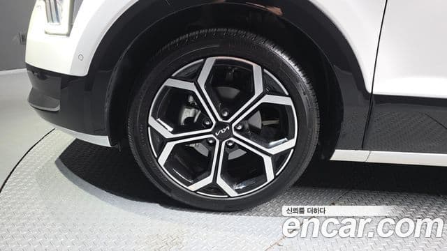 Kia Niro 2024 — фото 5 из 20