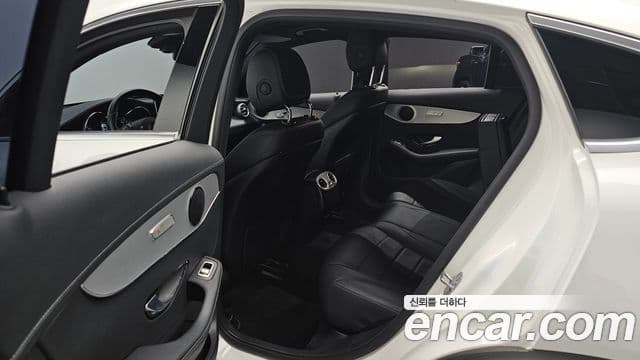 Mercedes-Benz GLC-Class 2018 — фото 13 из 20