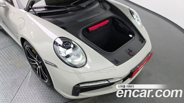 Porsche 911 2024 — ფოტო 6/20