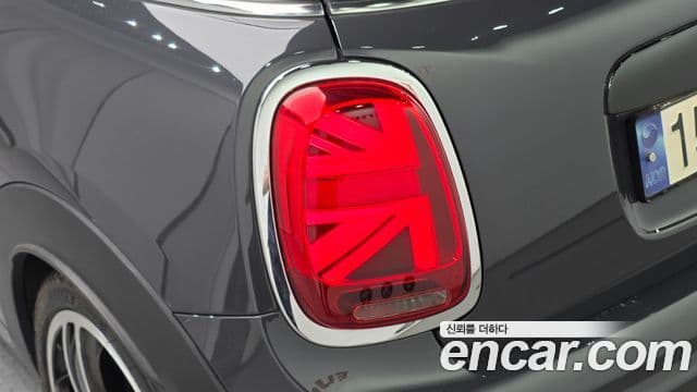 Mini Cooper S 2020 — Photo 4/30