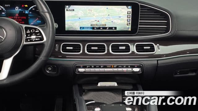 Mercedes-Benz GLE-Class 2021 — фото 13 из 20