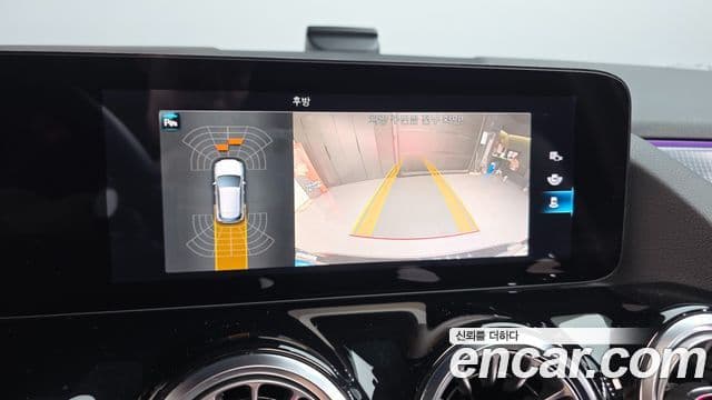 Mercedes-Benz GLA-Class 2021 — фото 16 из 20
