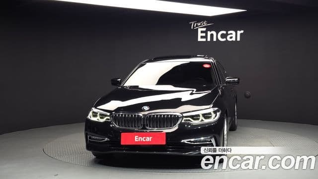 BMW 5 Series 2018 — ფოტო 3/20