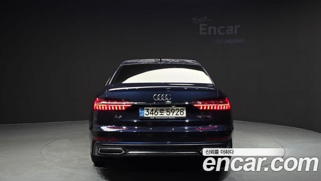 Audi A6 2021 — Фото 4/20
