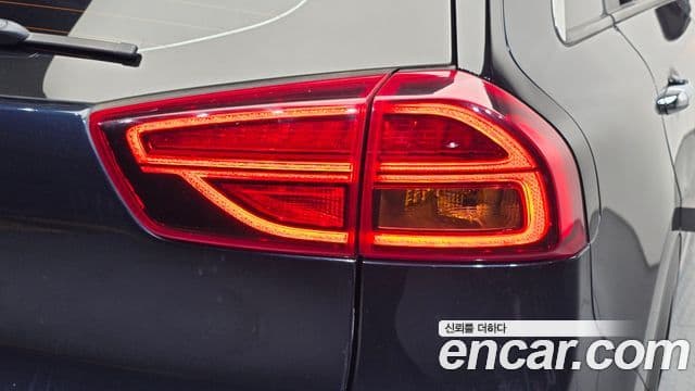 Kia Niro 2020 — Photo 26/32