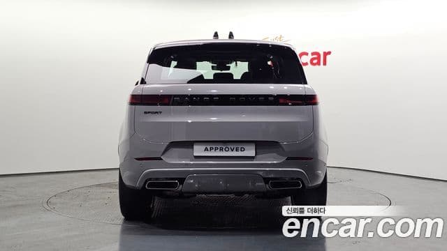 Land Rover Range Rover Sport 2026 — фото 6 из 20