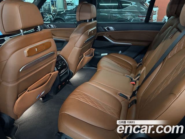 BMW X7 2024 — ფოტო 11/20