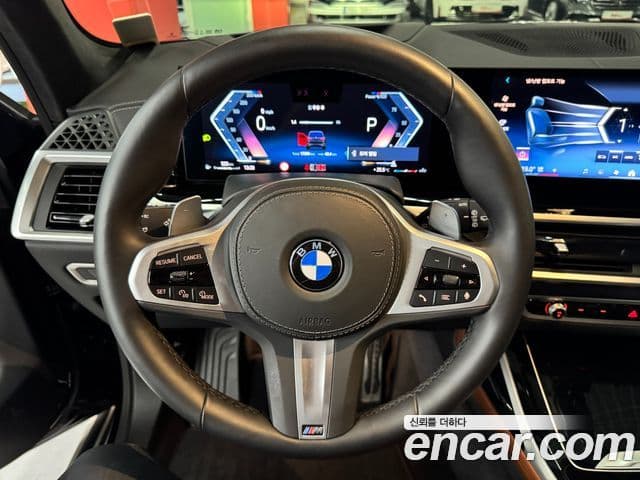 BMW X7 2024 — ფოტო 13/20