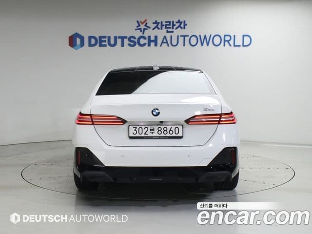 BMW 5 Series 2023 — ფოტო 3/20