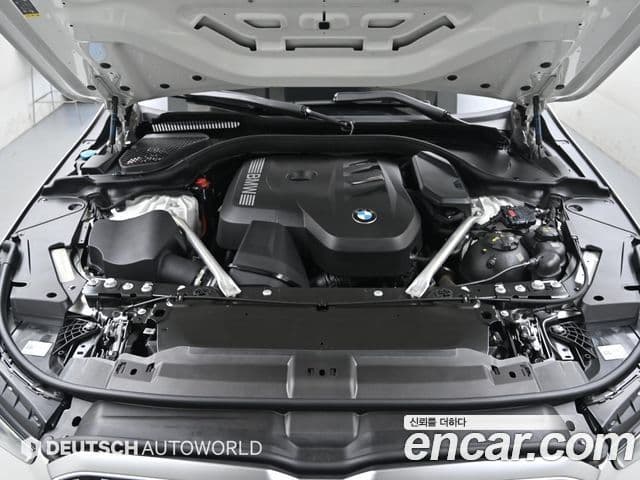 BMW 5 Series 2023 — ფოტო 5/20