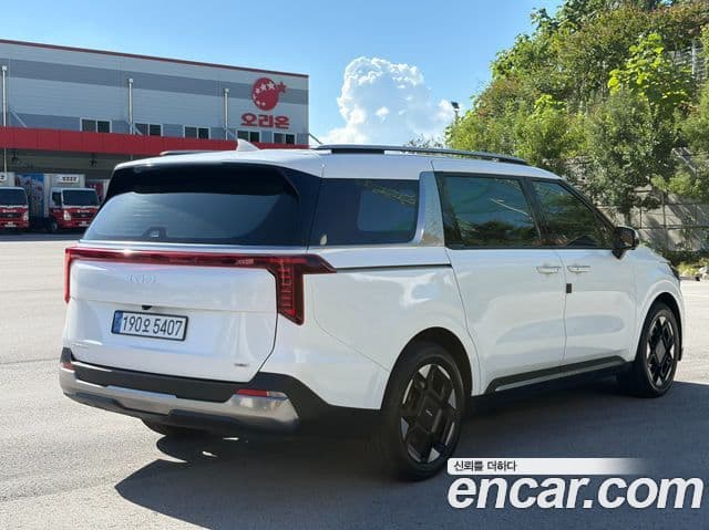 Kia Carnival 2024 — Şəkil 1/19