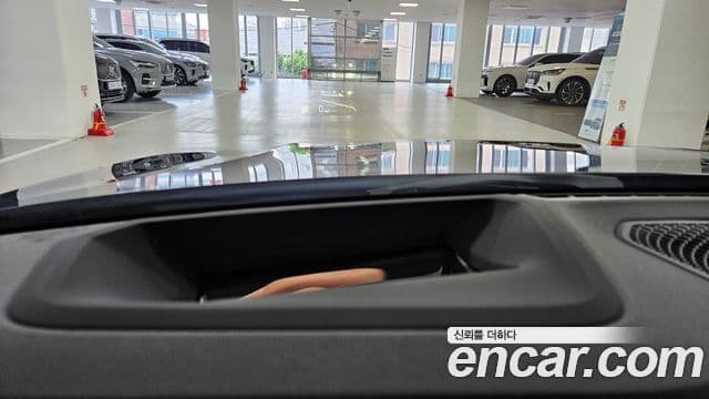BMW 3 Series 2025 — ფოტო 14/20