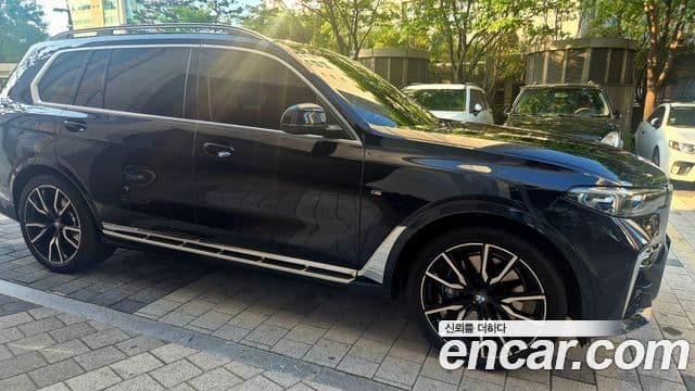 BMW X7 2021 — ფოტო 5/19