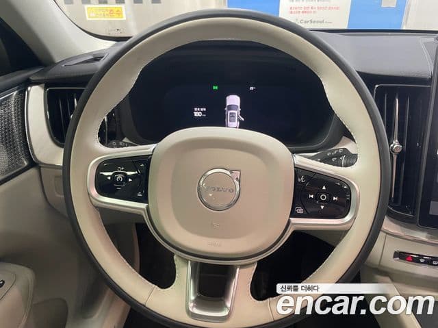 Volvo XC60 2026 — Şəkil 12/20