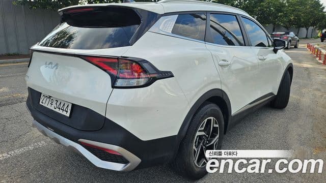 Kia Sportage 2021 — Şəkil 4/16