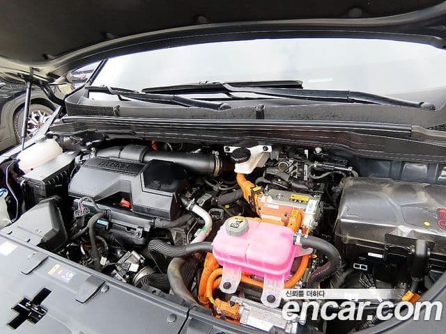 Kia Carnival 2024 — Şəkil 19/20