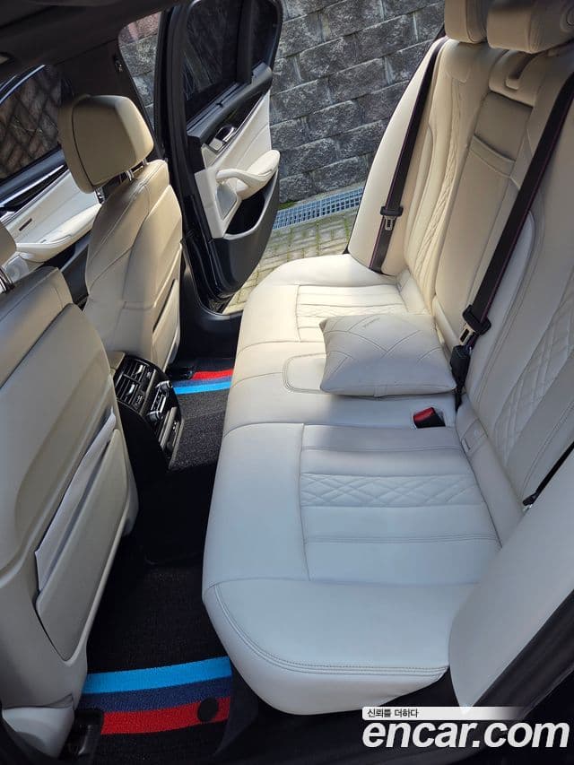 BMW 5 Series 2022 — Şəkil 7/7