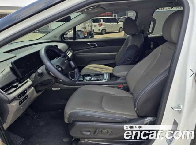 Kia Carnival 2025 — ფოტო 12/18